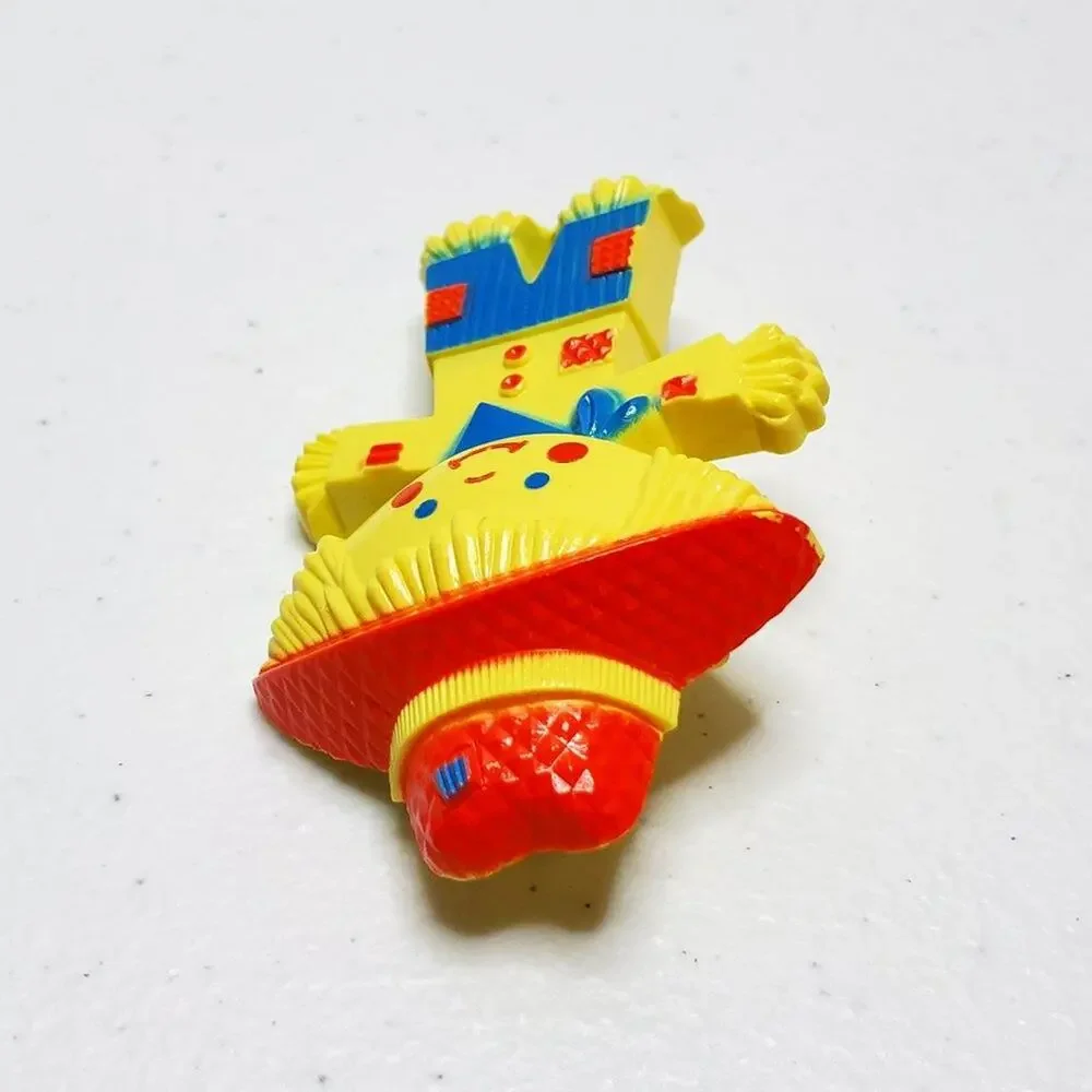 Avon Peter Patches Scarecrow Pin Pal Brooch Collectible Pin